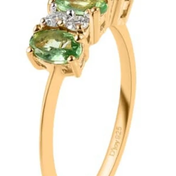 Genuine Tsavorite Garnets & Moissanite Ring 18k Gold over 925 Size 8! NEW - Picture 4 of 6